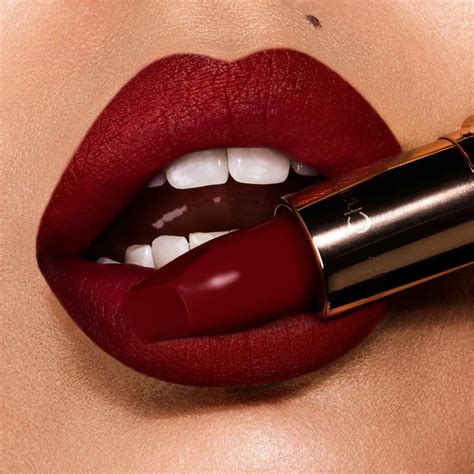 rossetto ysl rosso scuro bordeaux|Rossetto: guida definitiva alla scelta dei colori per l'autunno.